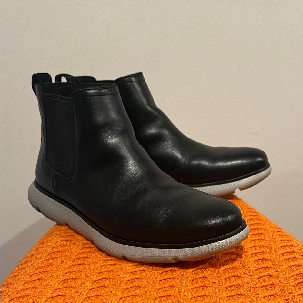 Cole Haan Black Leather Men's Boots with White Sole